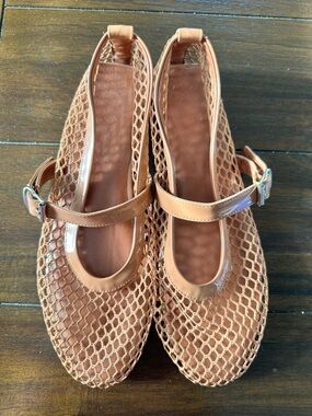 Women’s Tan Mesh Mary Jane Flats